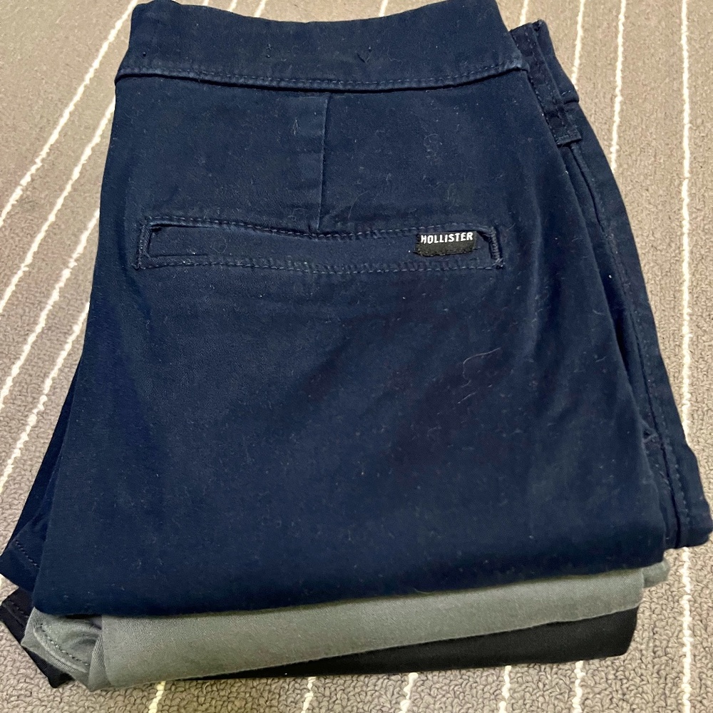 Hollister Co. Extreme Skinny Chino Pants (28X30)